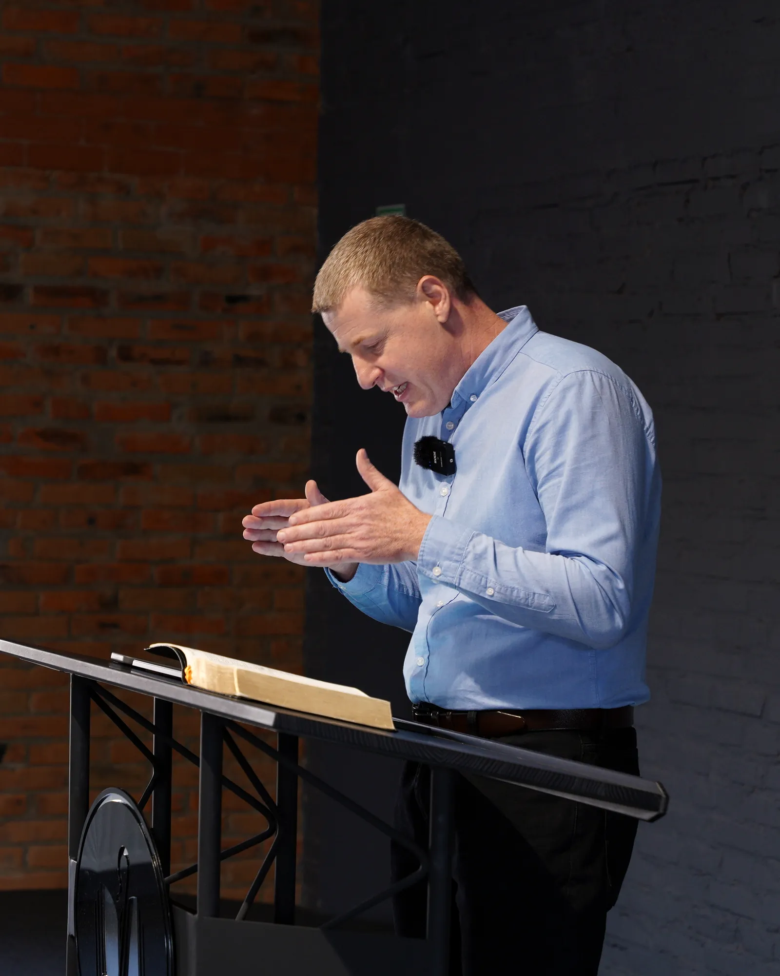 Preaching from an open Bible